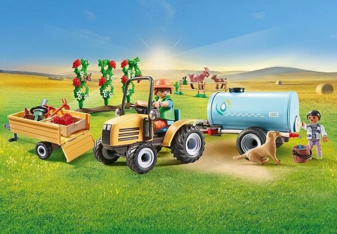 Комплект с фигурки Country 71442 Трактор с ремарке и резервоар за водаIVET.BG - Твоят онлайн бутик.