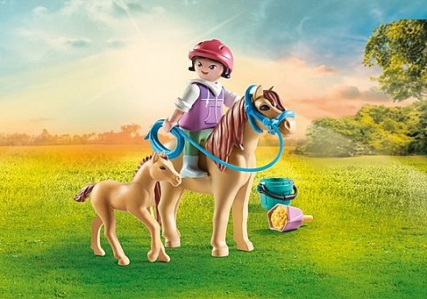 Комплект фигурки Horses 71498 Дете с пони и жребчеIVET.BG - Твоят онлайн бутик.