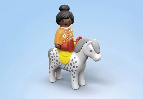 Комплект с фигурки Junior 71690 Хотел за животни с дозатор за хранаIVET.BG - Твоят онлайн бутик.