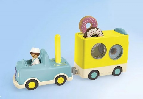 Комплект с фигурки Junior 71702 Камион за понички с функция за подреждане и сортиранеIVET.BG - Твоят онлайн бутик.