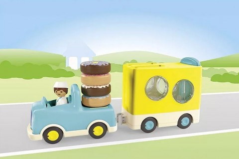 Комплект с фигурки Junior 71702 Камион за понички с функция за подреждане и сортиранеIVET.BG - Твоят онлайн бутик.