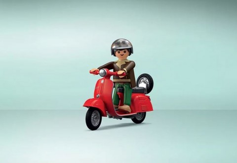 Комплект фигурки Vespa 71620 Гараж на Vespa от 60-те годиниIVET.BG - Твоят онлайн бутик.