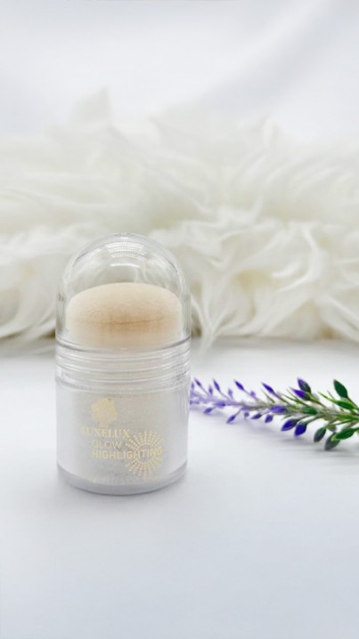 Хайлайтър LUXELUX Radiant Glow PEARLIVET.BG - Твоят онлайн бутик.