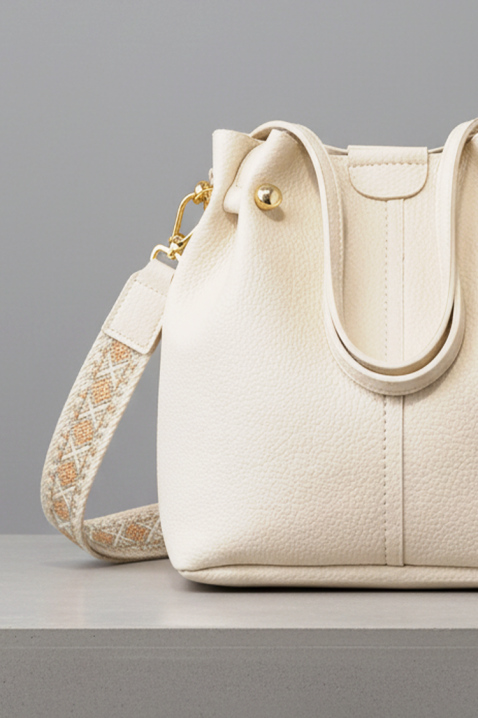 Чанта NOBELVA ECRU, Цвят: екрю, IVET.BG - Твоят онлайн бутик.