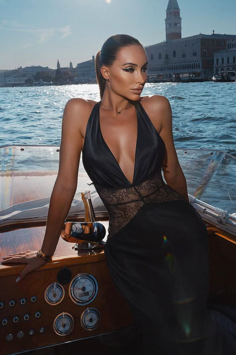 Рокля AFRODILNZA BLACK, Цвят: черен, IVET.BG - Твоят онлайн бутик.