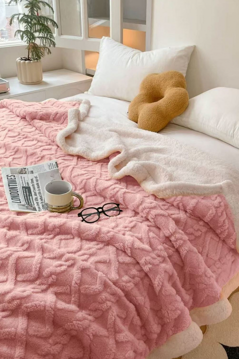 Покривало за легло ERTIOLJA PINK 200х220 cm, Цвят: розов, IVET.BG - Твоят онлайн бутик.