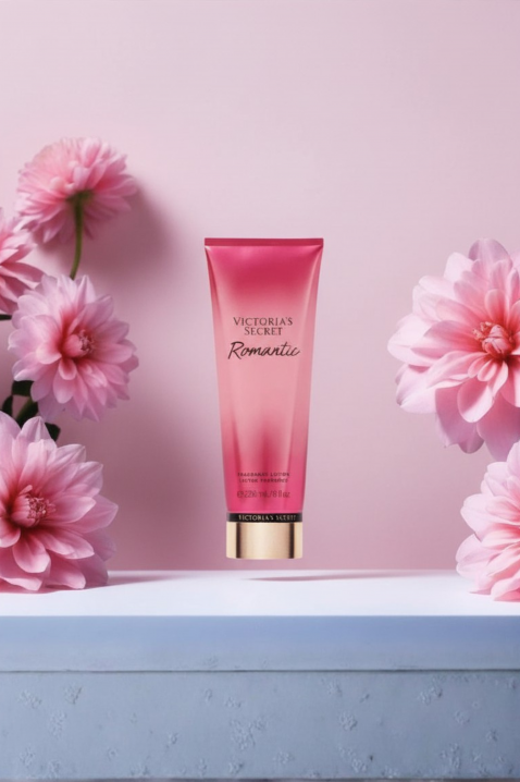 Лосион за тяло Victoria`s Secret Romantic Fragrance Lotion 236 mlIVET.BG - Твоят онлайн бутик.