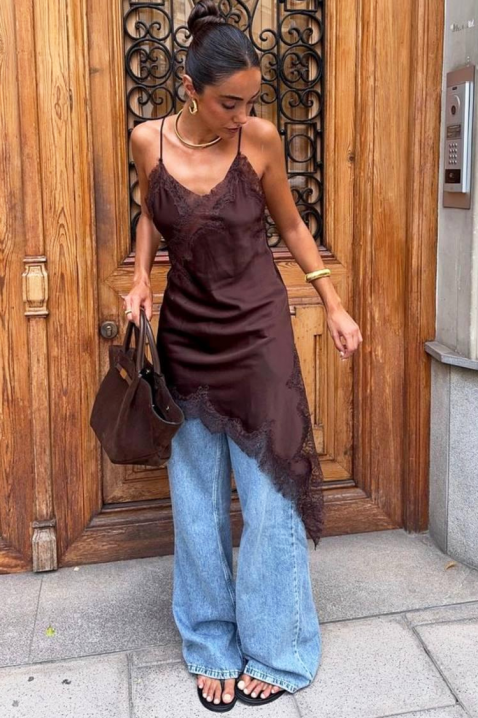 Асиметрична нежна туника с дантела и цепка VELIMIRA BROWN, Цвят: кафяв, IVET.BG - Твоят онлайн бутик.