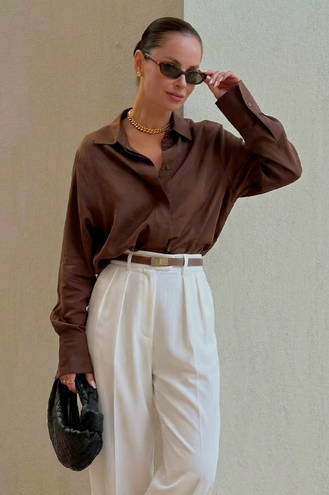 Дамска елегантна сатенена риза с дълъг ръкав AYANDA BROWN, Цвят: кафяв, IVET.BG - Твоят онлайн бутик.