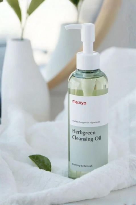 MANYO Herb Green Cleansing Oil 200 mlIVET.BG - Твоят онлайн бутик.