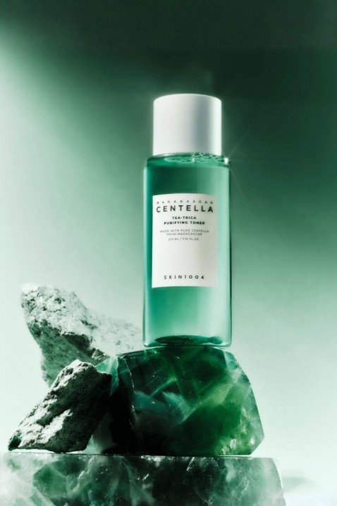 SKIN1004 Madagascar Centella Tea-Trica Purifying Toner 210 mlIVET.BG - Твоят онлайн бутик.