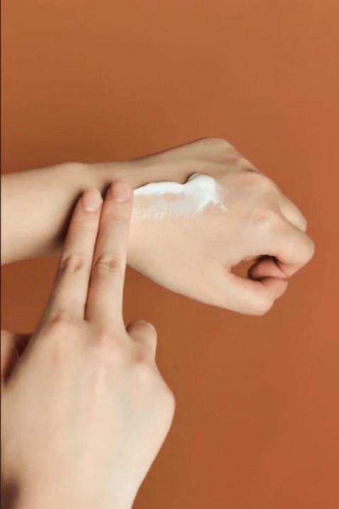 SKIN1004 Madagascar Centella Probio-Cica Enrich Cream Sachet 1.5 mlIVET.BG - Твоят онлайн бутик.