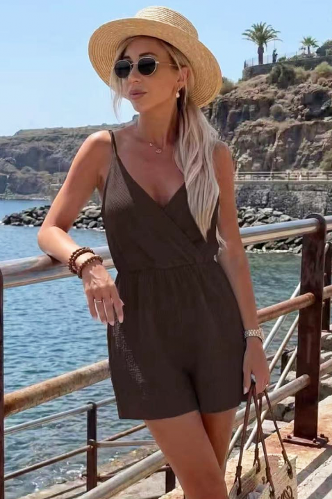 Дамски къс гащеризон с прехлупено деколте и подчертана талия ALMERIA BROWN, Цвят: кафяв, IVET.BG - Твоят онлайн бутик.