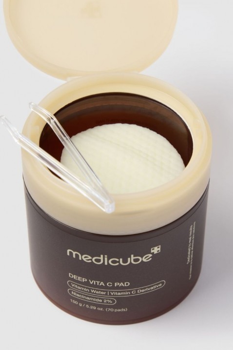 MEDICUBE Deep Vita C Pad 70 бр.IVET.BG - Твоят онлайн бутик.