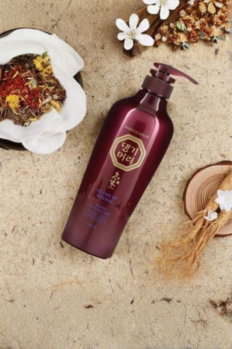 Daeng Gi Meo Ri Shampoo For Oily Scalp Renewal 500 mlIVET.BG - Твоят онлайн бутик.