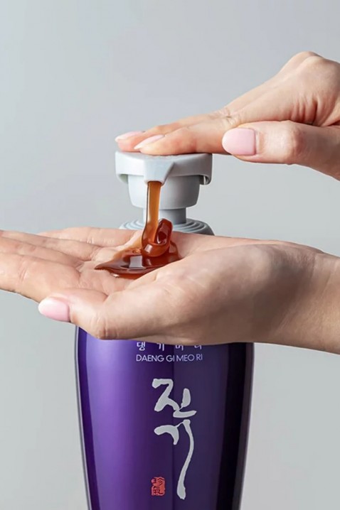 Daeng Gi Meo Ri Vitalizing Shampoo SAMPLE 7 mlIVET.BG - Твоят онлайн бутик.