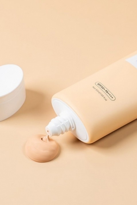 JIGOTT Signature Sunscreen B.B Cream SPF 50+ 50 mlIVET.BG - Твоят онлайн бутик.