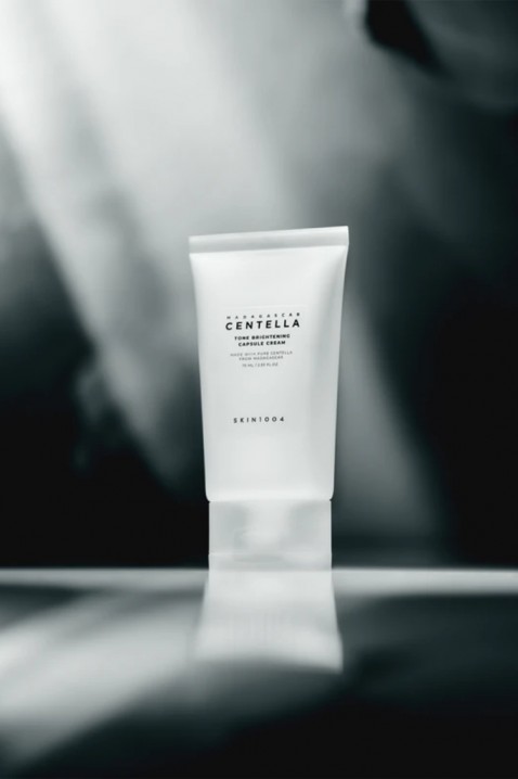 SKIN1004 Madagascar Centella Tone Brightening Capsule Cream 75 mlIVET.BG - Твоят онлайн бутик.
