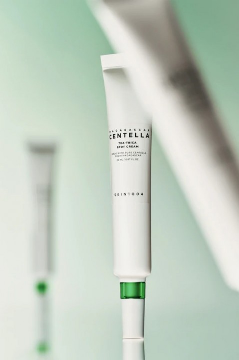 SKIN1004 Madagascar Centella Tea-Trica Spot Cream 20 mlIVET.BG - Твоят онлайн бутик.