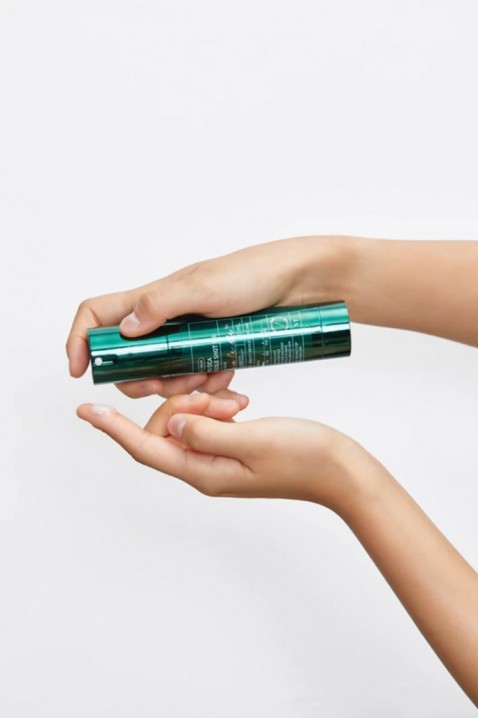 VT COSMETICS Pro Cica Reedle Shot 100 50 mlIVET.BG - Твоят онлайн бутик.