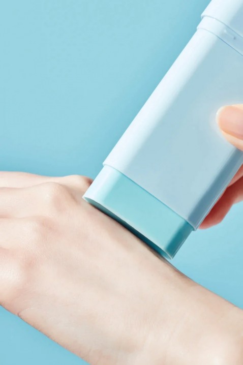 TOCOBO Cotton Soft Sun Stick SPF50+ PA++++ 19 gIVET.BG - Твоят онлайн бутик.