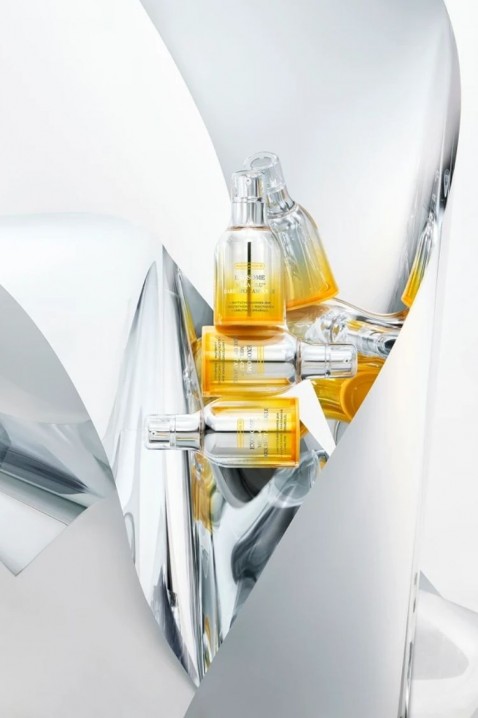 APOTHE Exosome Mela-Glu Dark Spot Ampoule 30 mlIVET.BG - Твоят онлайн бутик.