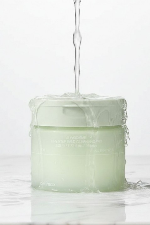 CELIMAX Ji Woo Gae Heartleaf BHA Peeling Pad 125 ml 60 pcsIVET.BG - Твоят онлайн бутик.