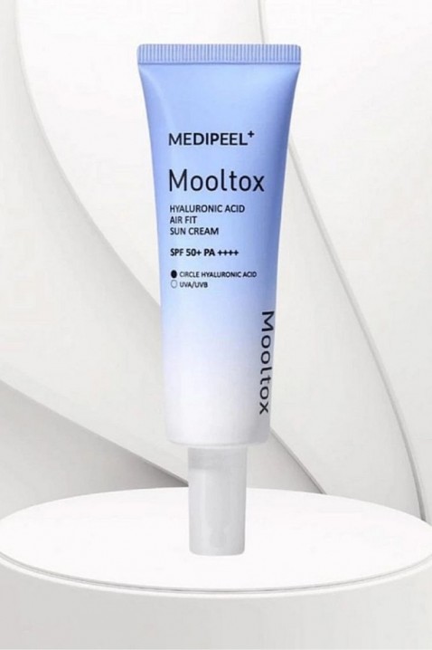 MEDI-PEEL Hyaluronic Acid Aqua Mooltox Air Fit Sun Cream SPF 50+ 50 mlIVET.BG - Твоят онлайн бутик.