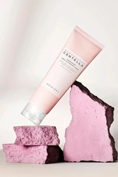 SKIN1004 Madagascar Centella Poremizing Deep Cleansing Foam 125 mlIVET.BG - Твоят онлайн бутик.