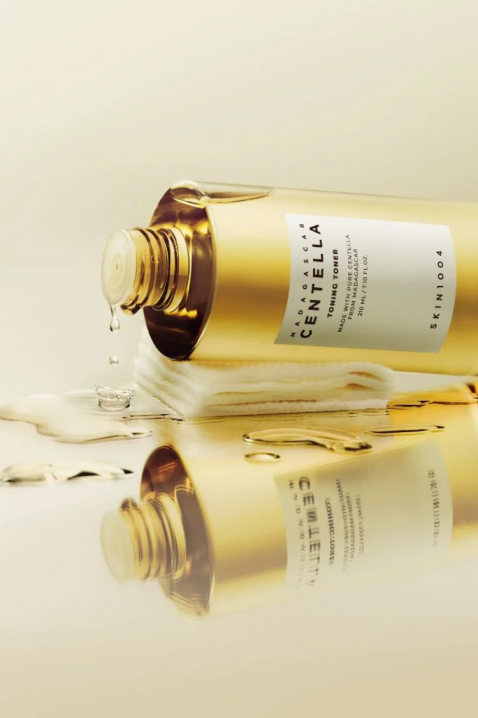 SKIN1004 Madagascar Centella Toning Toner 210 mlIVET.BG - Твоят онлайн бутик.