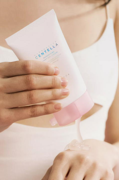 SKIN1004 Madagascar Centella Poremizing Light Gel Cream 75 mlIVET.BG - Твоят онлайн бутик.