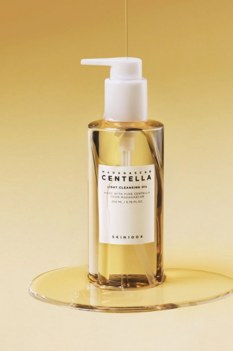 SKIN1004 Madagascar Centella Light Cleansing Oil 200 mlIVET.BG - Твоят онлайн бутик.