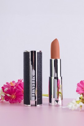 матово червило LUXELUX Matte Colour Lip SAND