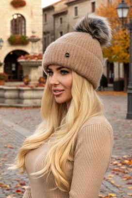 шапка GORLEZKA BEIGE