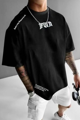 мъжка тениска с декоративни надписи и свободна кройка MORTIK BLACK