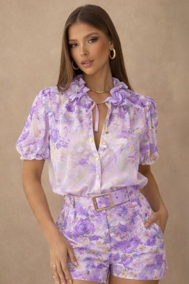 дамски ефирен флорален комплект с блуза и къси панталони JULIENA LILA