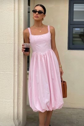 памучна миди рокля с обемен силует и изчистена линия AVALIA PINK